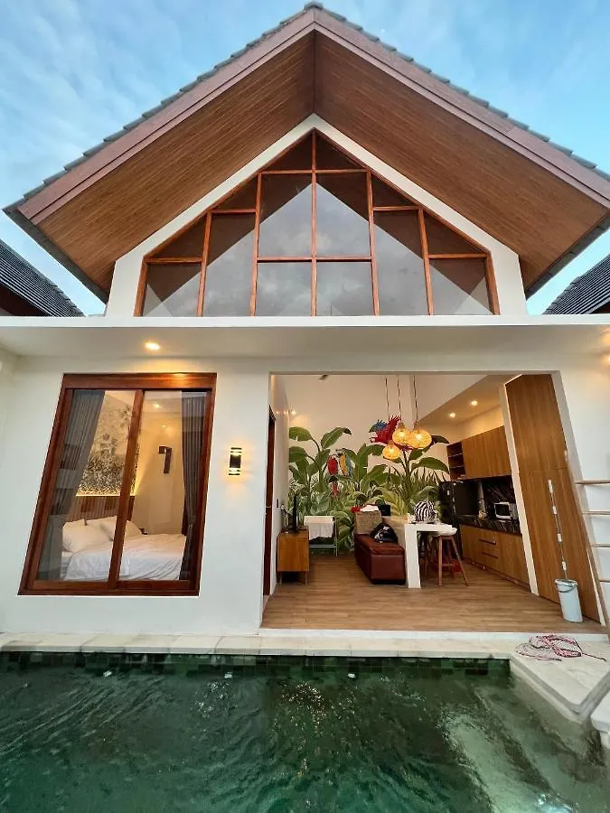 Bali Bird Villa Seminyak