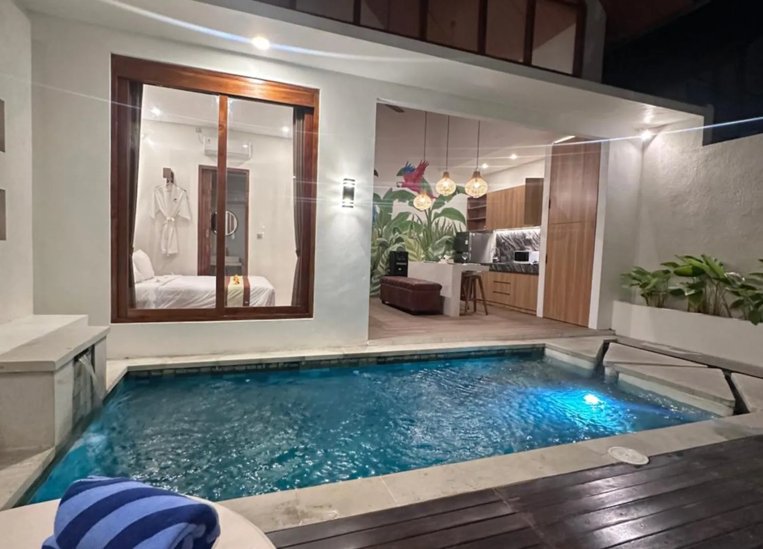 Bali Bird Villa Seminyak  Indonesia