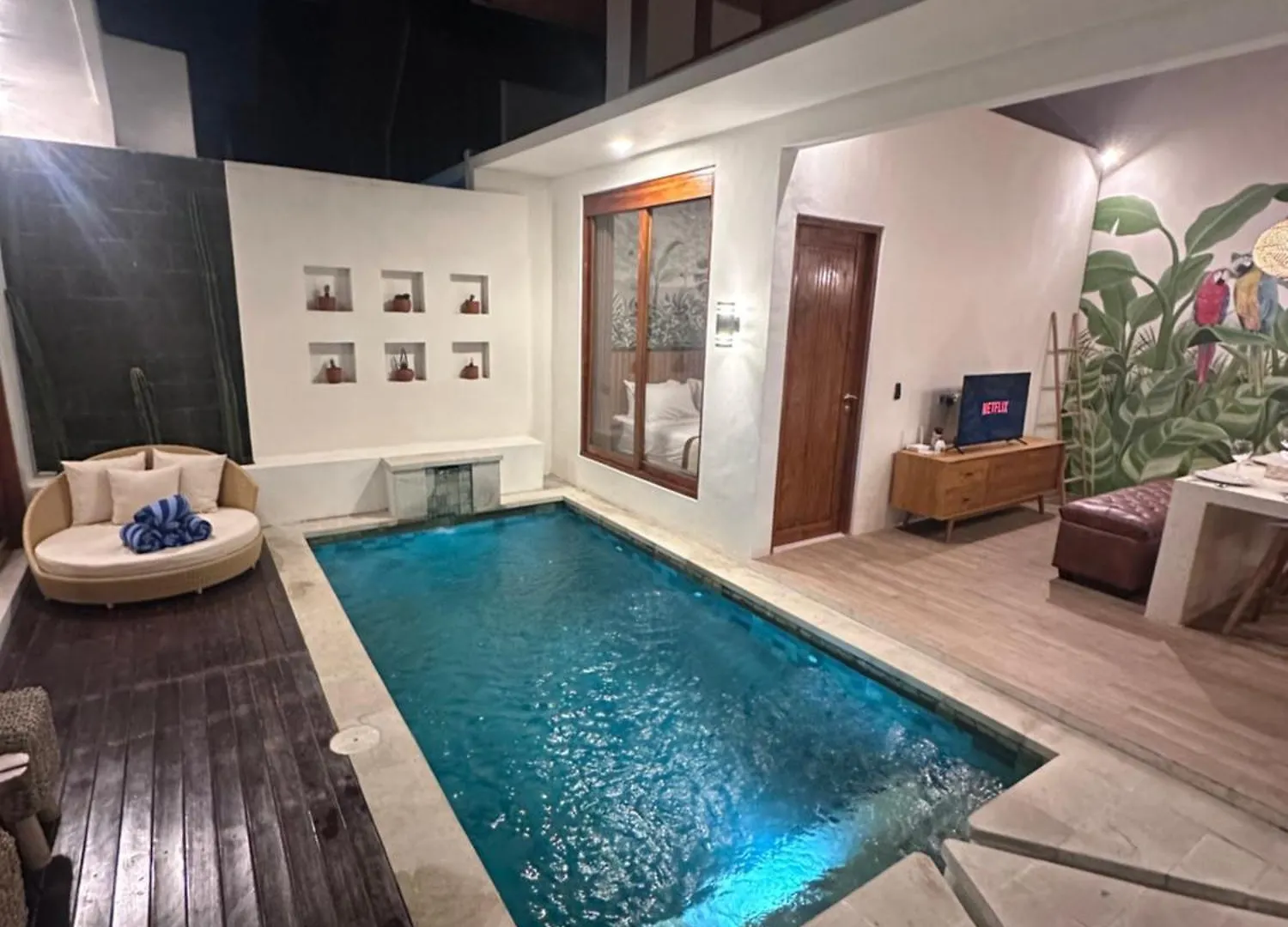 Bali Bird Villa Seminyak